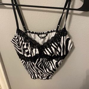 Zebra crop top